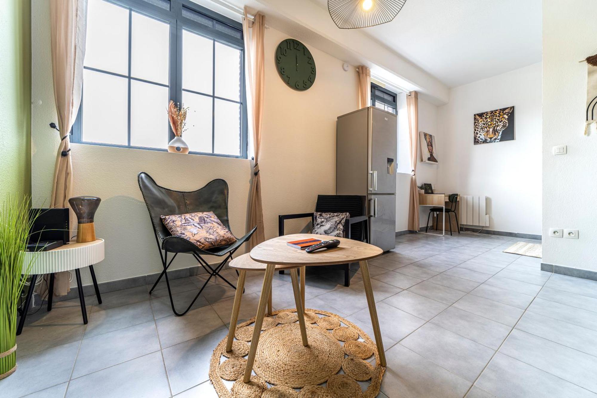 Stay Cosy Lille I Tourcoing - Appartement - Hypercentre - Parking Securise - Wifi - Netflix - Cuisine Kültér fotó